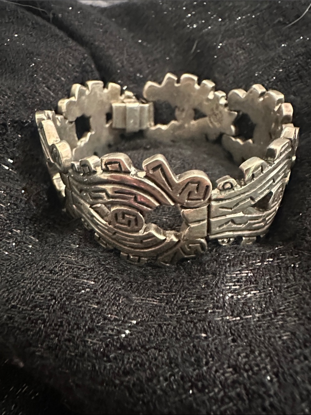 *Vintage* Taxco, Mexico Carved, Sterling Safety Chain Bracelet